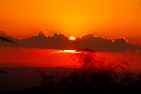 ATARDECER EN LA POBLACION